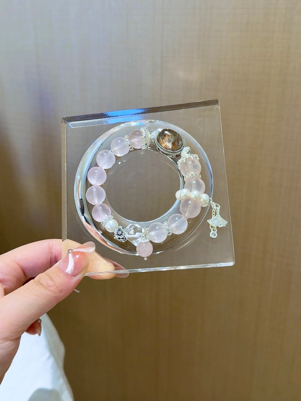▫️▪️ Ghost Box White Crystal Double-Tip Pink Quartz Bracelet